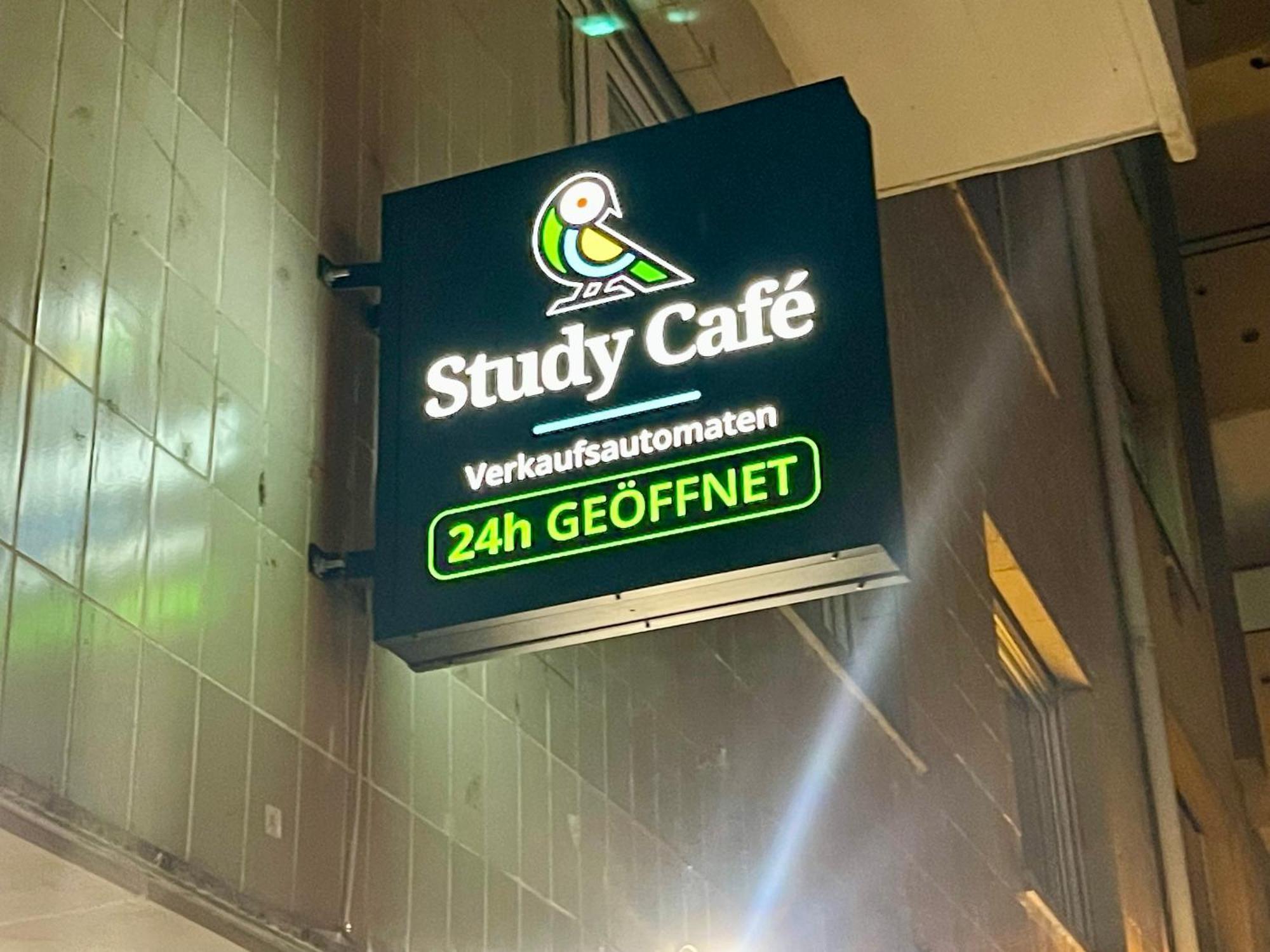 Neu Wunderschoenenes Weisses Apartament Am Schloessle Zentrum Goldstadt Pforzheim Eksteriør bilde