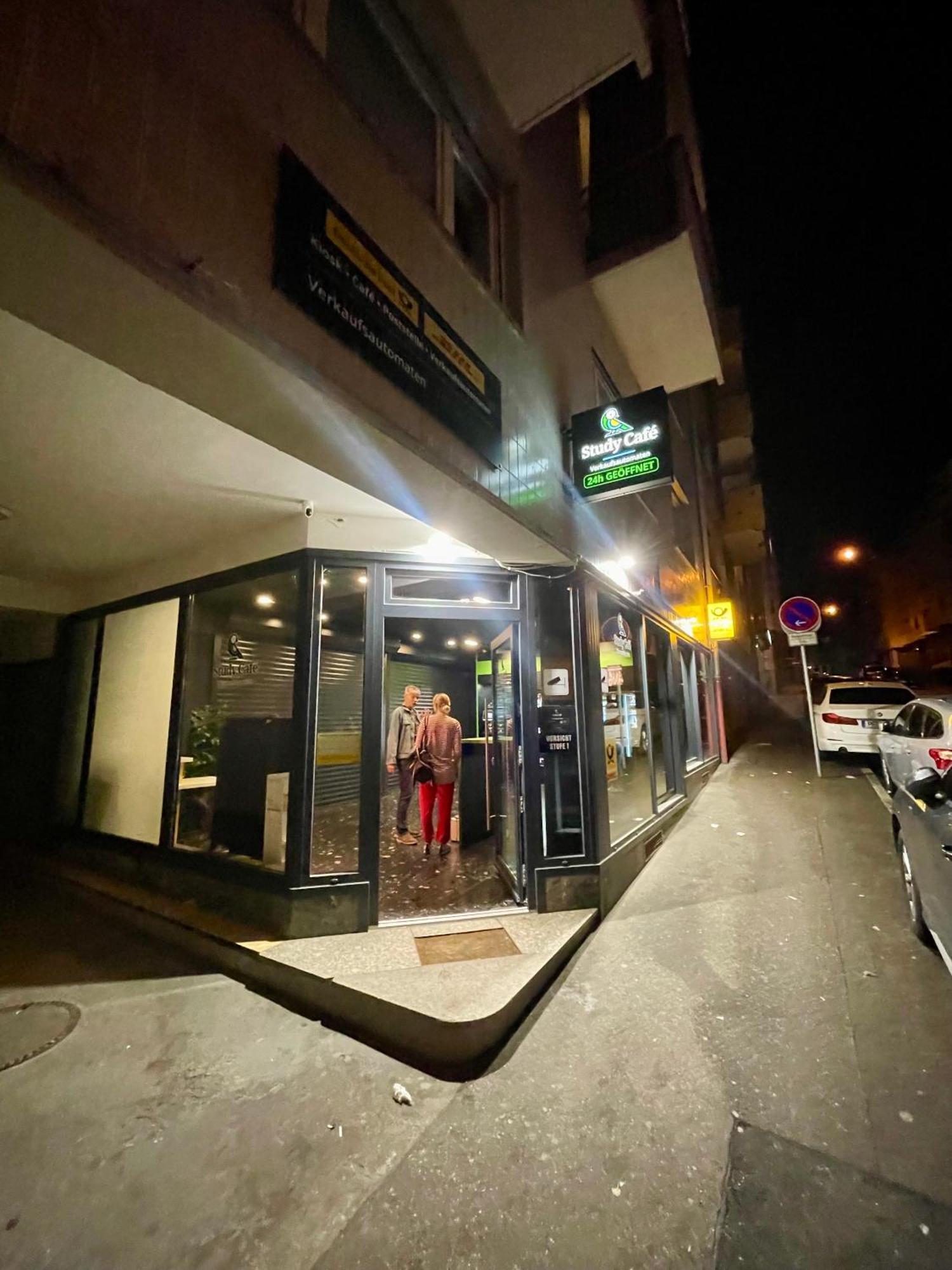 Neu Wunderschoenenes Weisses Apartament Am Schloessle Zentrum Goldstadt Pforzheim Eksteriør bilde