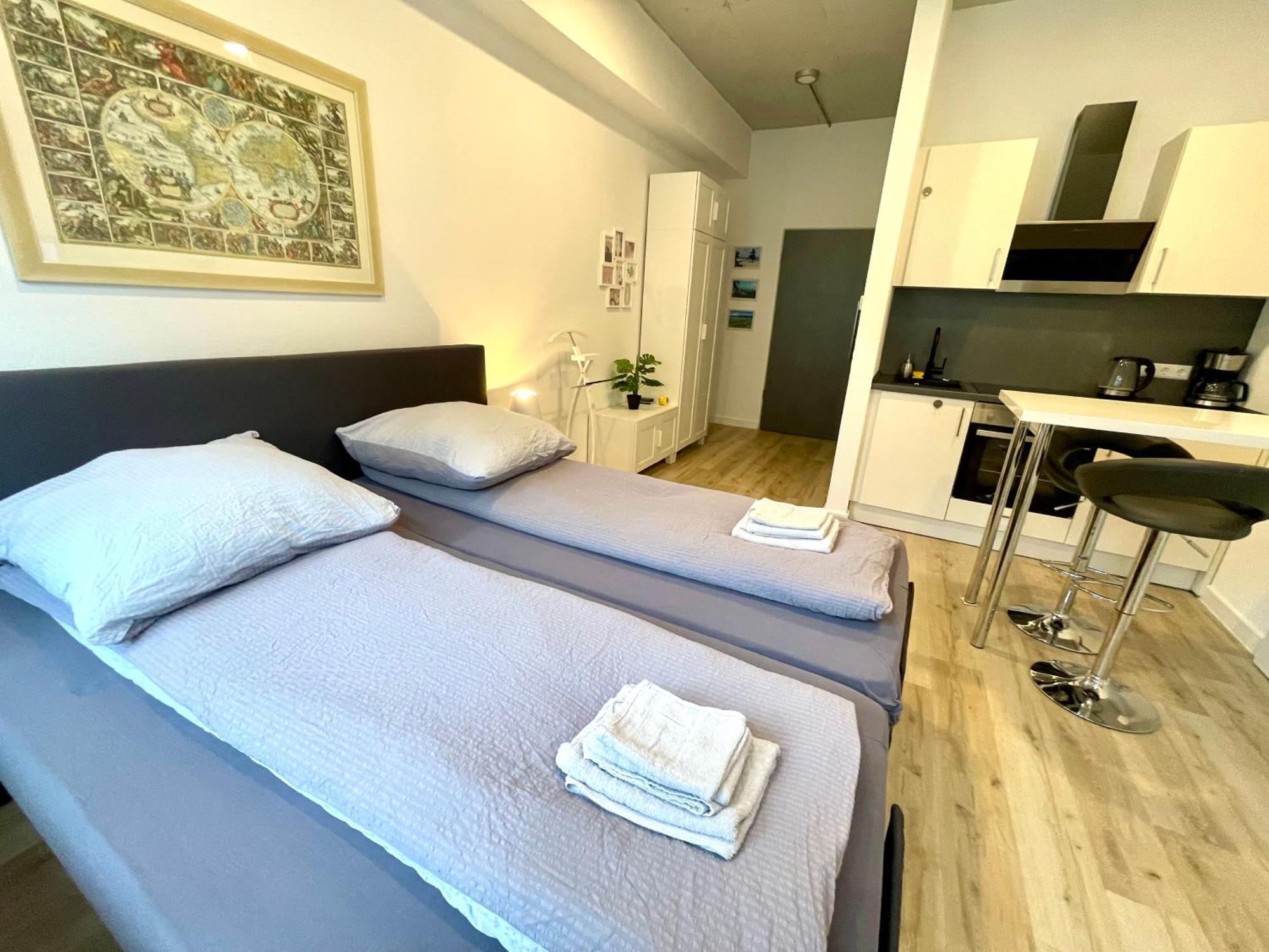 Neu Wunderschoenenes Weisses Apartament Am Schloessle Zentrum Goldstadt Pforzheim Eksteriør bilde